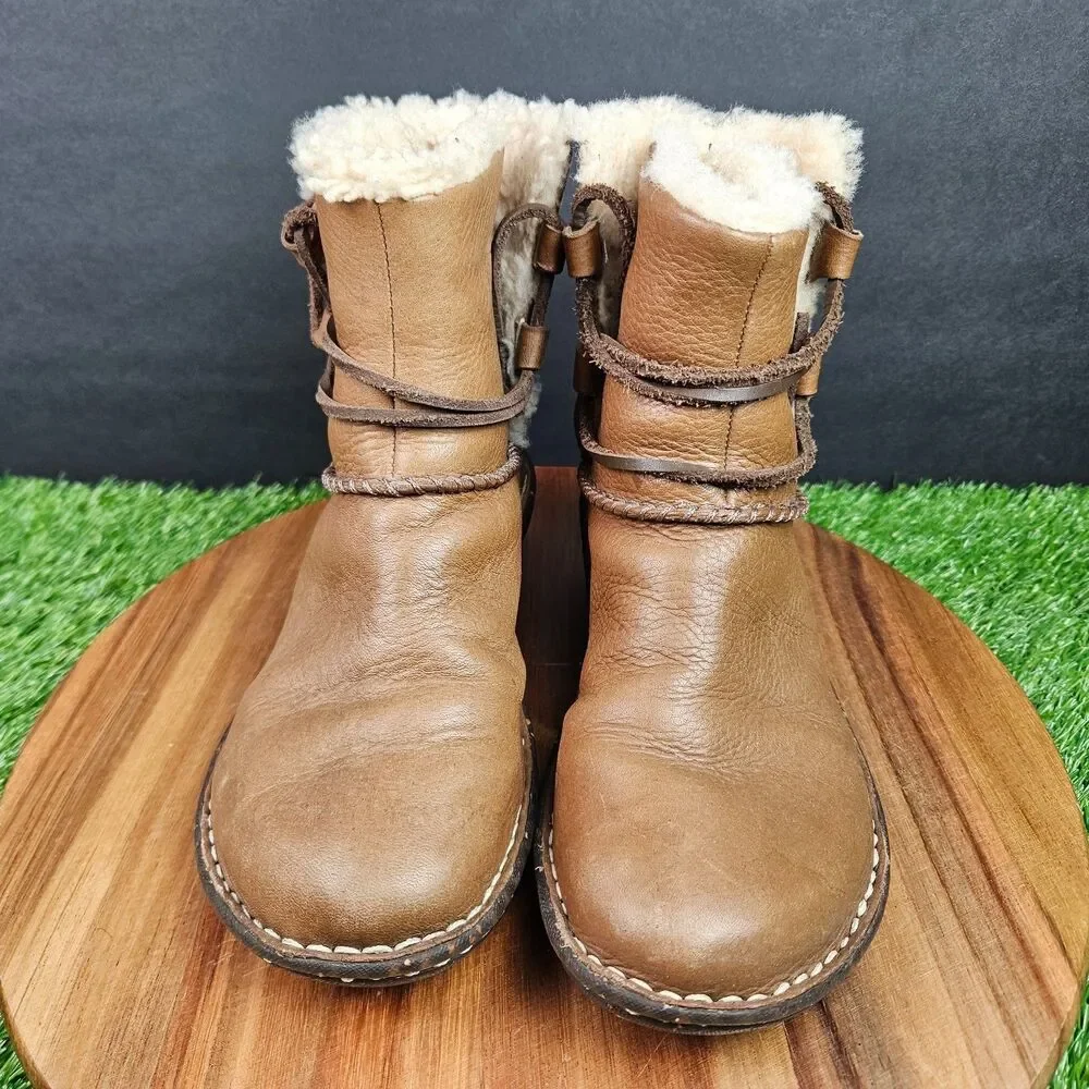 UGG Australia Caspia Boots Womens 5 Brown Leather Shearling Ankle Lace Up 1932